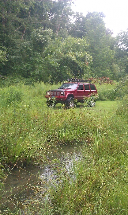 post the favorite picture of your jeep.-forumrunner_20120726_230500.jpg