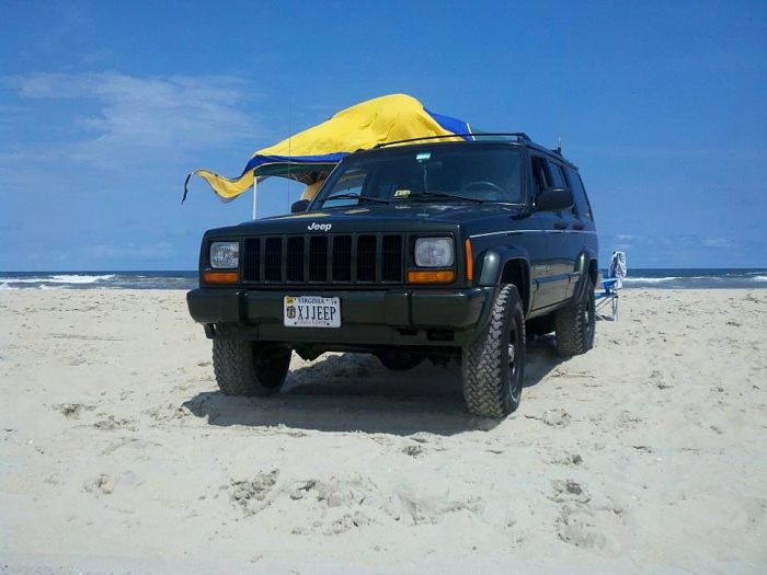 post the favorite picture of your jeep.-557241_3418023088988_599911493_n.jpg