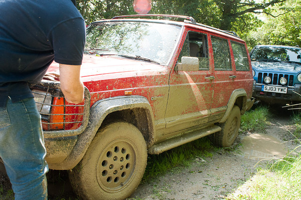 What did you do to your Cherokee today?-xms4478-m-not-clean.jpg