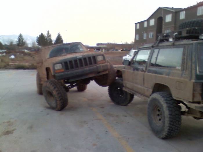 post pics of your heavily modded xj!-0216001810a.jpg