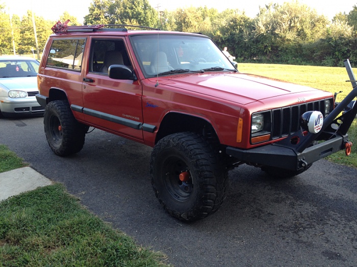 2 door cherokee club-image-1827871784.jpg