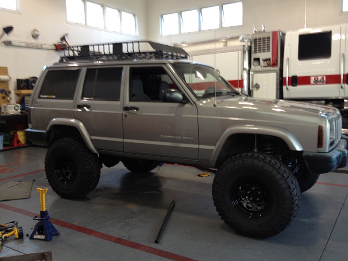 Silver jeep thread-image-3983313987.jpg