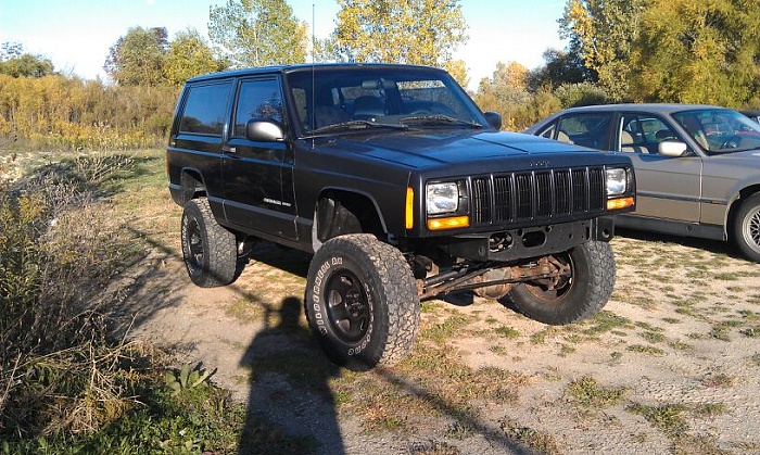 2 door cherokee club-uploadfromtaptalk1349987399681.jpg