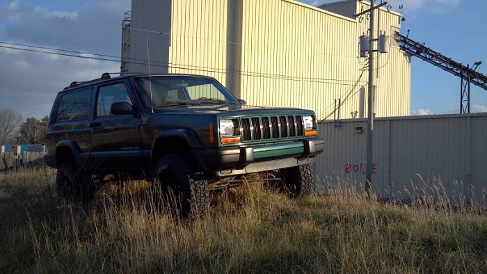 2 door cherokee club-uploadfromtaptalk1357916342055.jpg