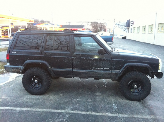 any pics of XJ on 31s?-image-789202706.jpg