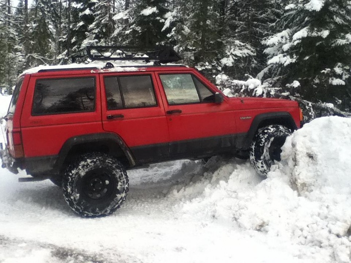 any pics of XJ on 31s?-574861_4111451945832_1116991365_n.jpg