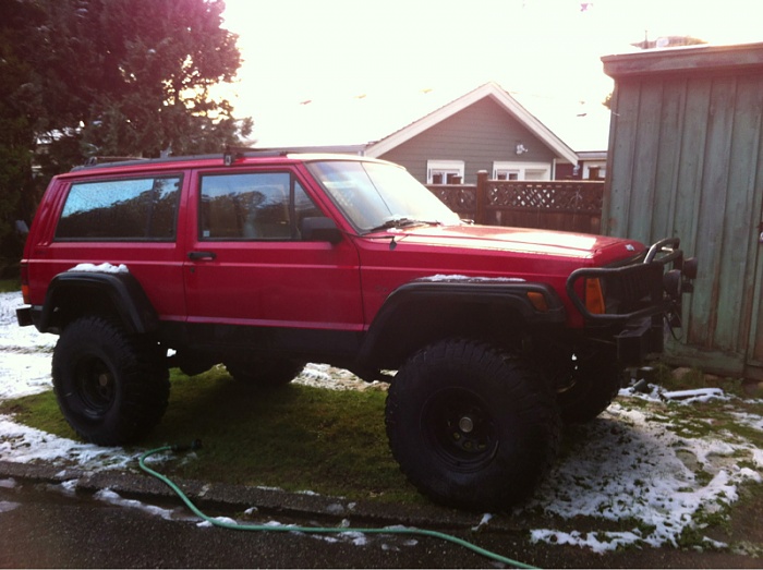 2 door cherokee club-image-3181240817.jpg