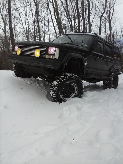 post the favorite picture of your jeep.-95-xj-justin-27-.jpg