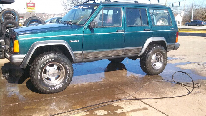 post the favorite picture of your jeep.-forumrunner_20130319_130153.jpg