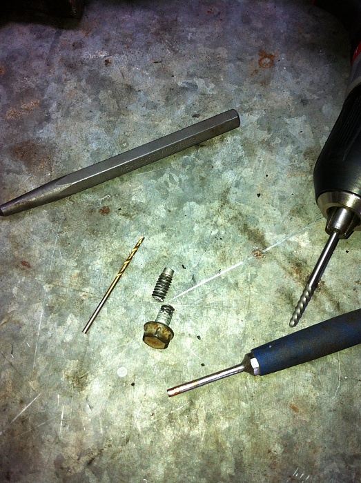 What did you do to your Cherokee today?-broken-bolt.jpg