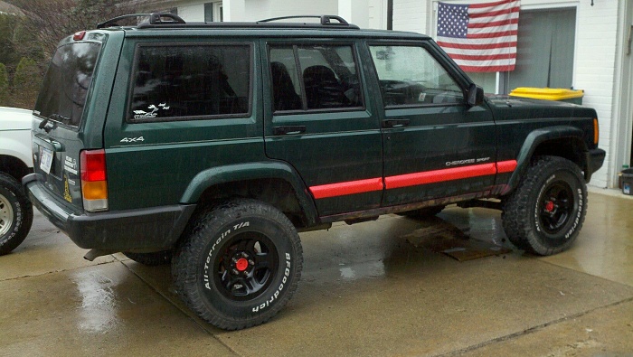 What did you do to your Cherokee today?-476073_10201181741292414_686914725_o.jpg