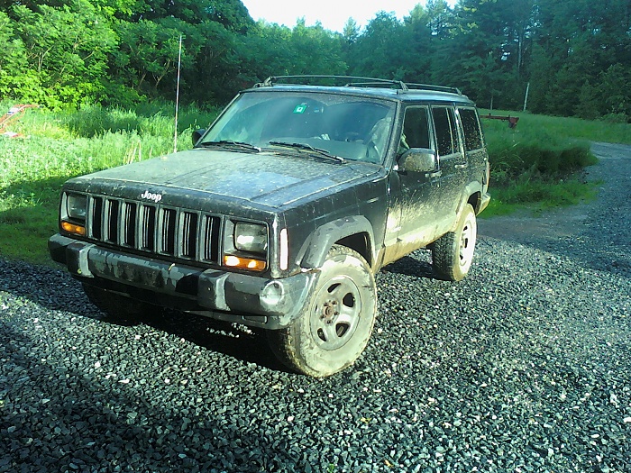 post the favorite picture of your jeep.-040111_195804.jpg