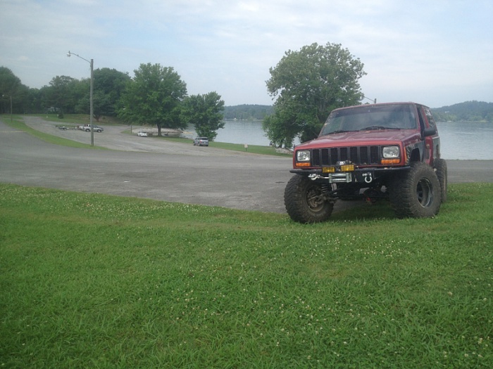 2 door cherokee club-image-274250142.jpg