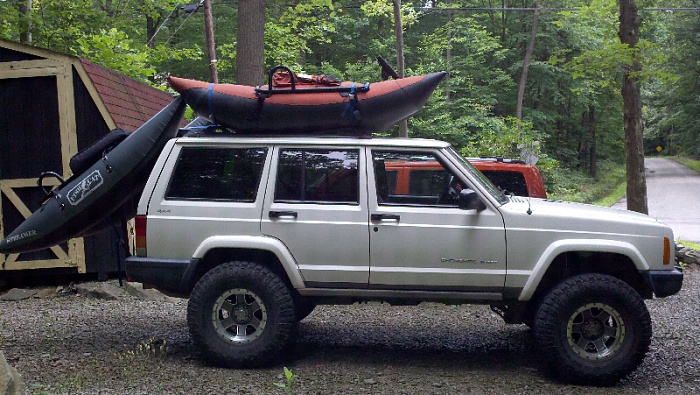 post the favorite picture of your jeep.-forumrunner_20130713_234413.jpg