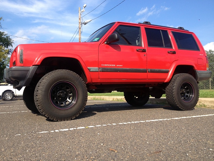 the RED xj club-image.jpg