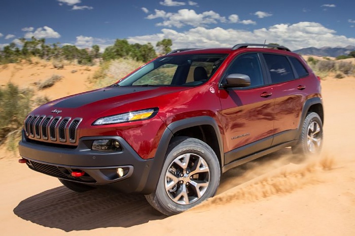 2014 Cherokee Forum-2014-jeep-cherokee-trailhawk-front-three-quarters.jpg