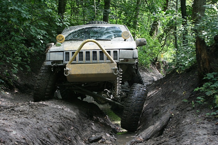 flex pics-jeep-front-flex.jpg