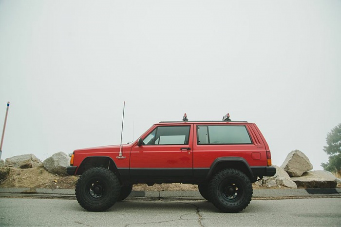 2 door cherokee club-image-1856591304.jpg