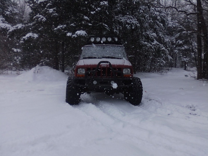 your jeep in the snow-1224131433.jpg