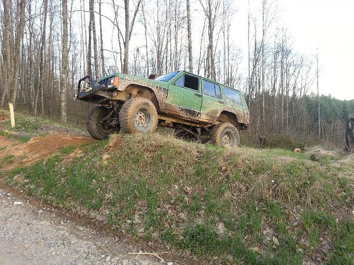 post the favorite picture of your jeep.-forumrunner_20140129_201133.jpg