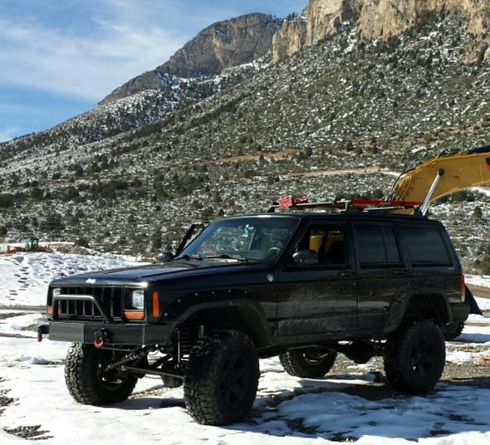 post the favorite picture of your jeep.-rps20140505_013304.jpg