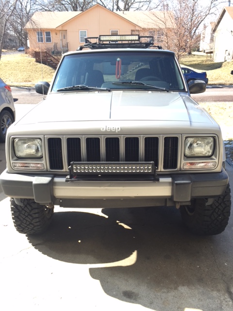 What did you do to your Cherokee today?-jeep-clears-no-fogs.jpg