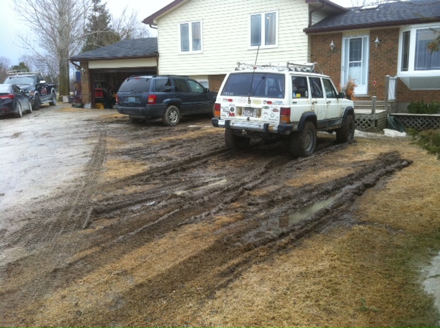 What did you do to your Cherokee today?-muddin-pairs.jpg
