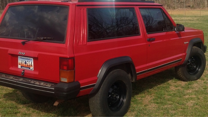 2 door cherokee club-image-4162111893.jpg