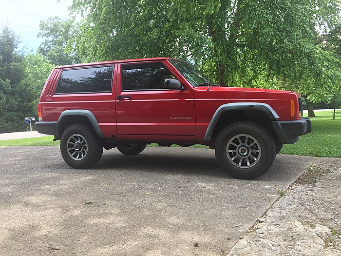 Post before and after pics of your XJ-img_1272.jpg