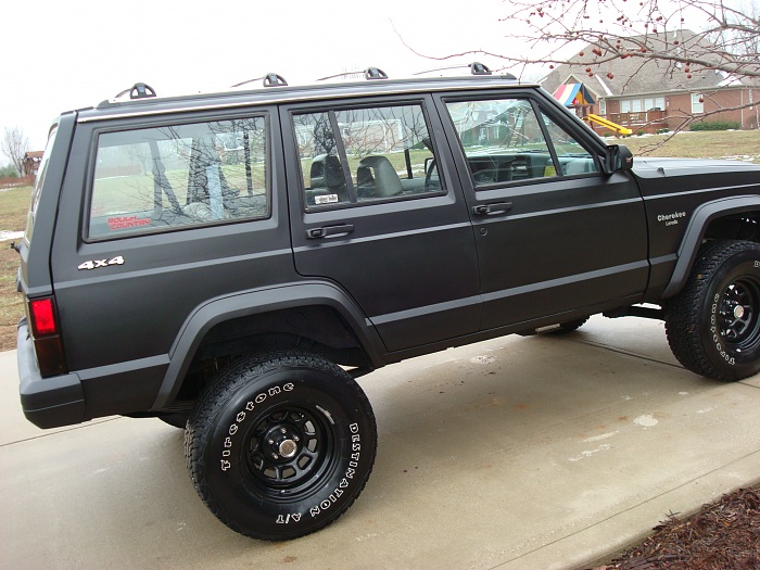 Bedlined xj club-cherokee-016.jpg