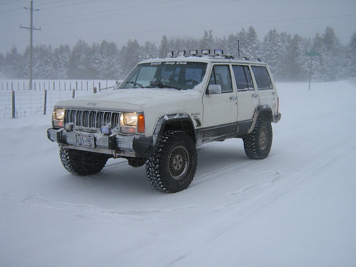 Pictures of Your XJ in snow-img_1280.jpg