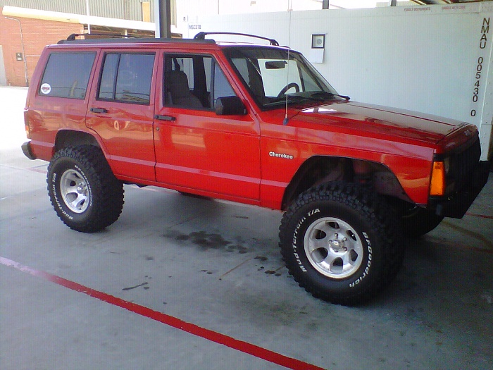 post the favorite picture of your jeep.-forumrunner_20110219_223741.jpg