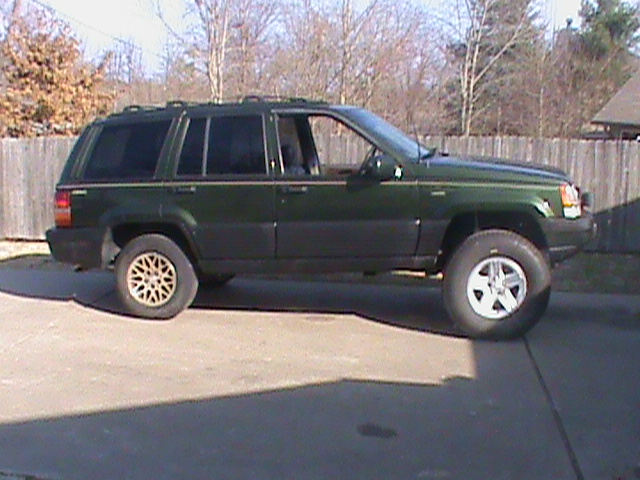 I finally got to wheel my ZJ-stuff-001.jpg