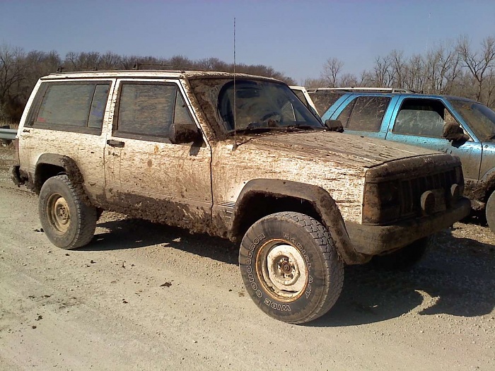 post the favorite picture of your jeep.-0219011328c-1-.jpg