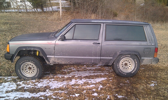 2 door cherokee club-forumrunner_20110223_001349.jpg