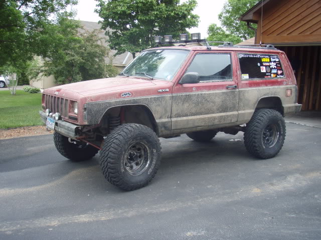 Name:  jeepnew33tires002.jpg
Views: 34
Size:  94.4 KB