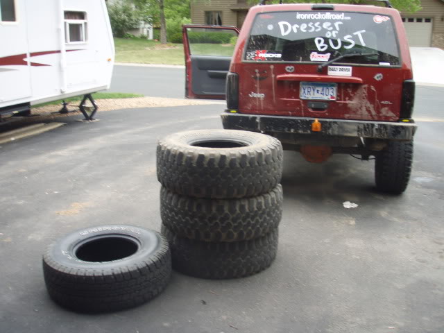 Name:  jeepnew33tires017.jpg
Views: 39
Size:  64.3 KB