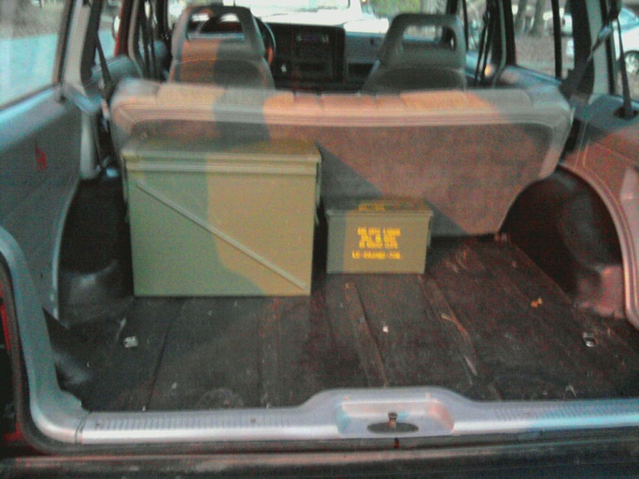 2014 jeep grand cherokee hidden compartments