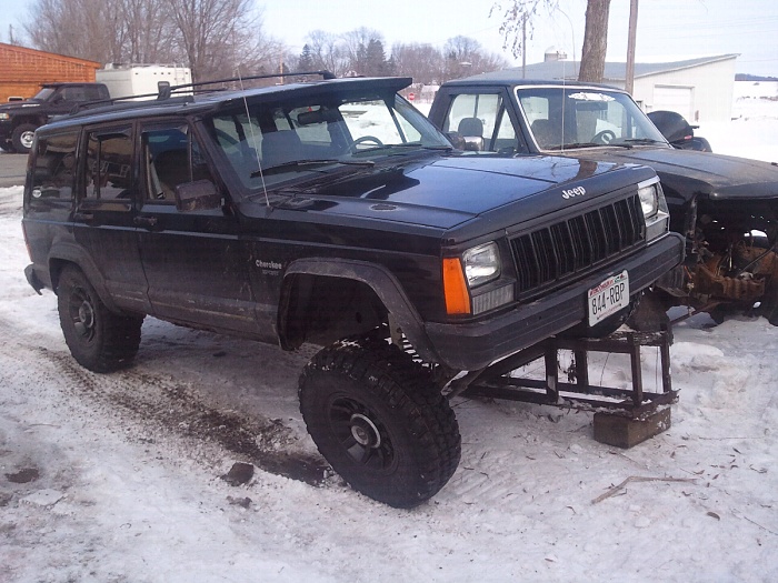 The Black XJ Club.....-forumrunner_20110315_124551.jpg