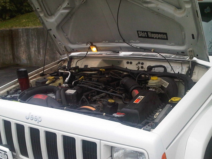 What did you do to your Cherokee today?-under-hood.jpg