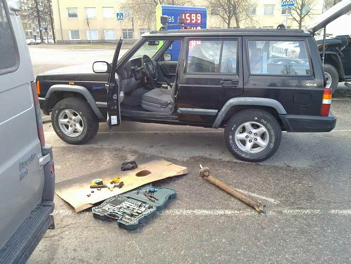 What did you do to your Cherokee today?-fail.jpg