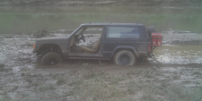 XJ Picture Game!-mud-pit.jpg