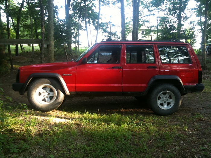 the RED xj club-image-3789537549.jpg