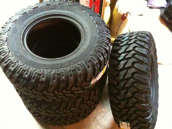 Tires: stt vs. Duratracs-image-2103129733.jpg