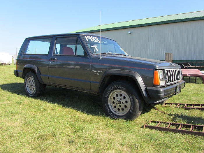 2 door cherokee club-img_3077.jpg