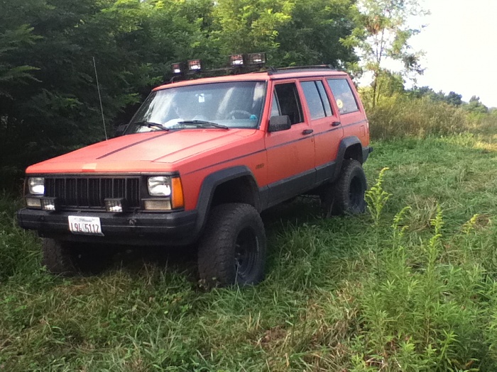 Good color for XJ-posin.jpg