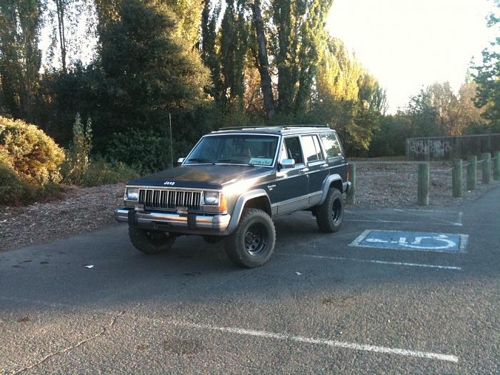 XJ Laredo Club-image-538011638.jpg