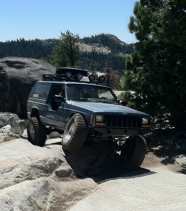 post the favorite picture of your jeep.-aaaaa.jpg