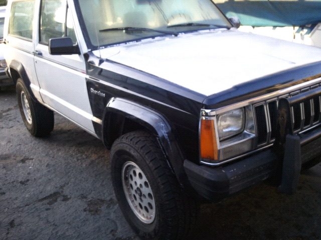 2 door cherokee club-forumrunner_20111024_172750.jpg