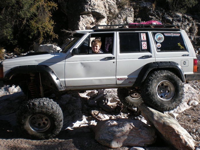 post the favorite picture of your jeep.-steven-red-rock.jpg